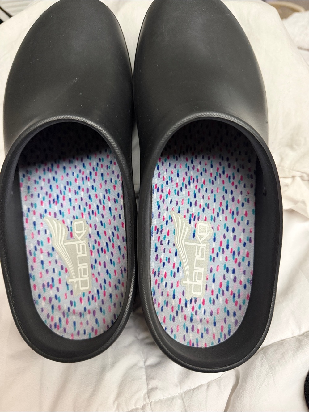 Dansko  woman Black Clogs work